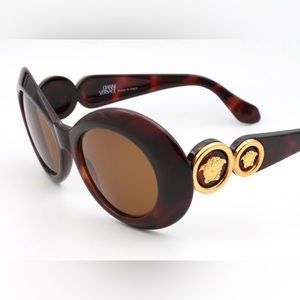 Versace 527 Sunglasses - Same as on The Crown S6!